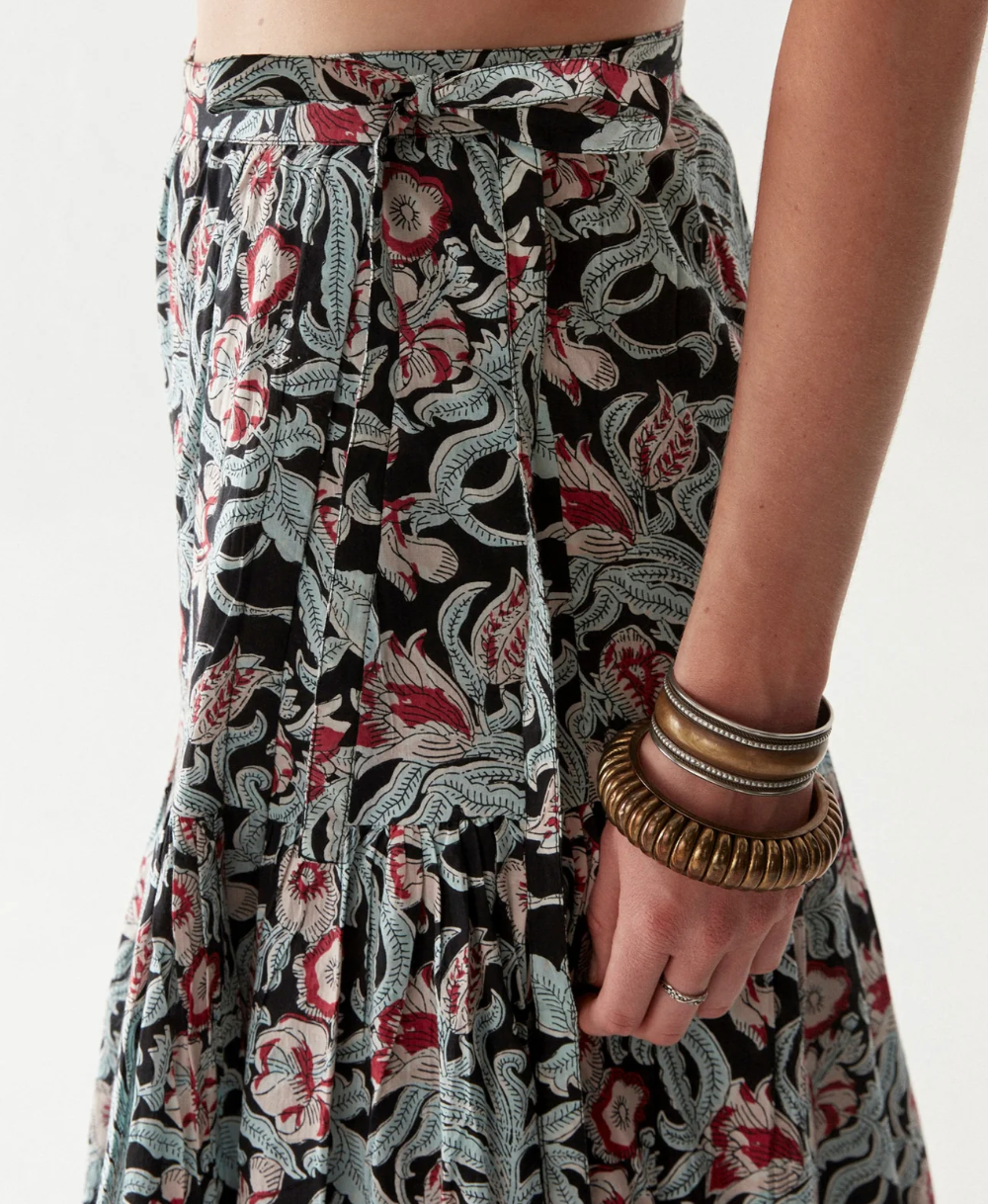 Maison Hotel Nerea Skirt