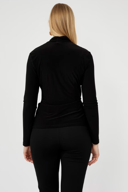 Frank Lyman Chic V-neck Pullover Top
