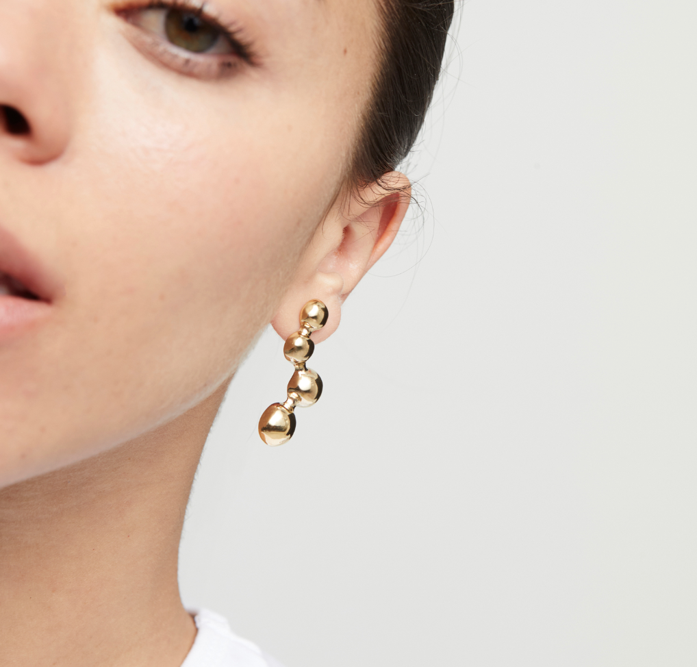 UNO DE 50 Gold Drop earrings with beads