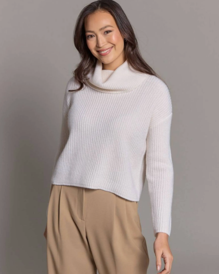 Alashan 100% Cashmere Greer Shaker Turtleneck Sweater