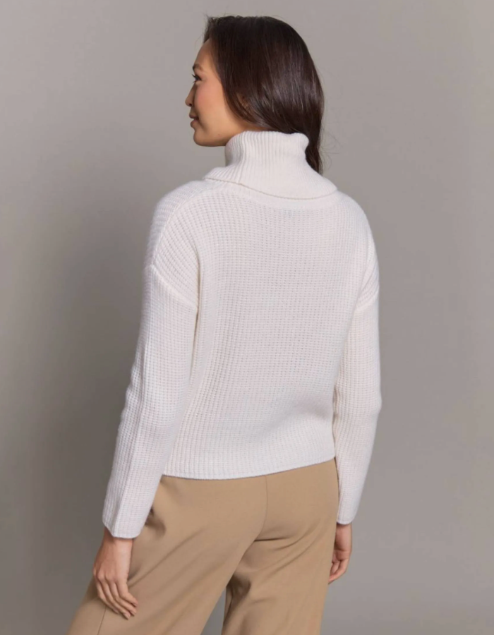 Alashan 100% Cashmere Greer Shaker Turtleneck Sweater