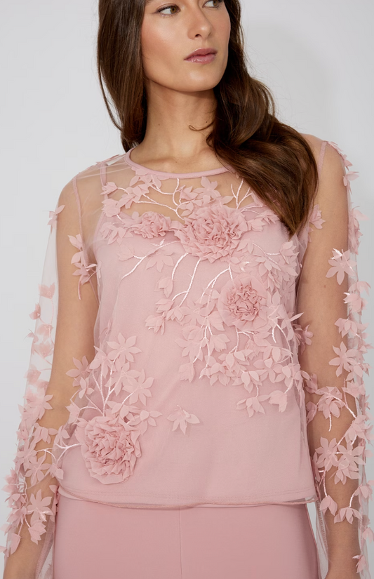 Frank Lyman Floral Embroidered Pullover Style