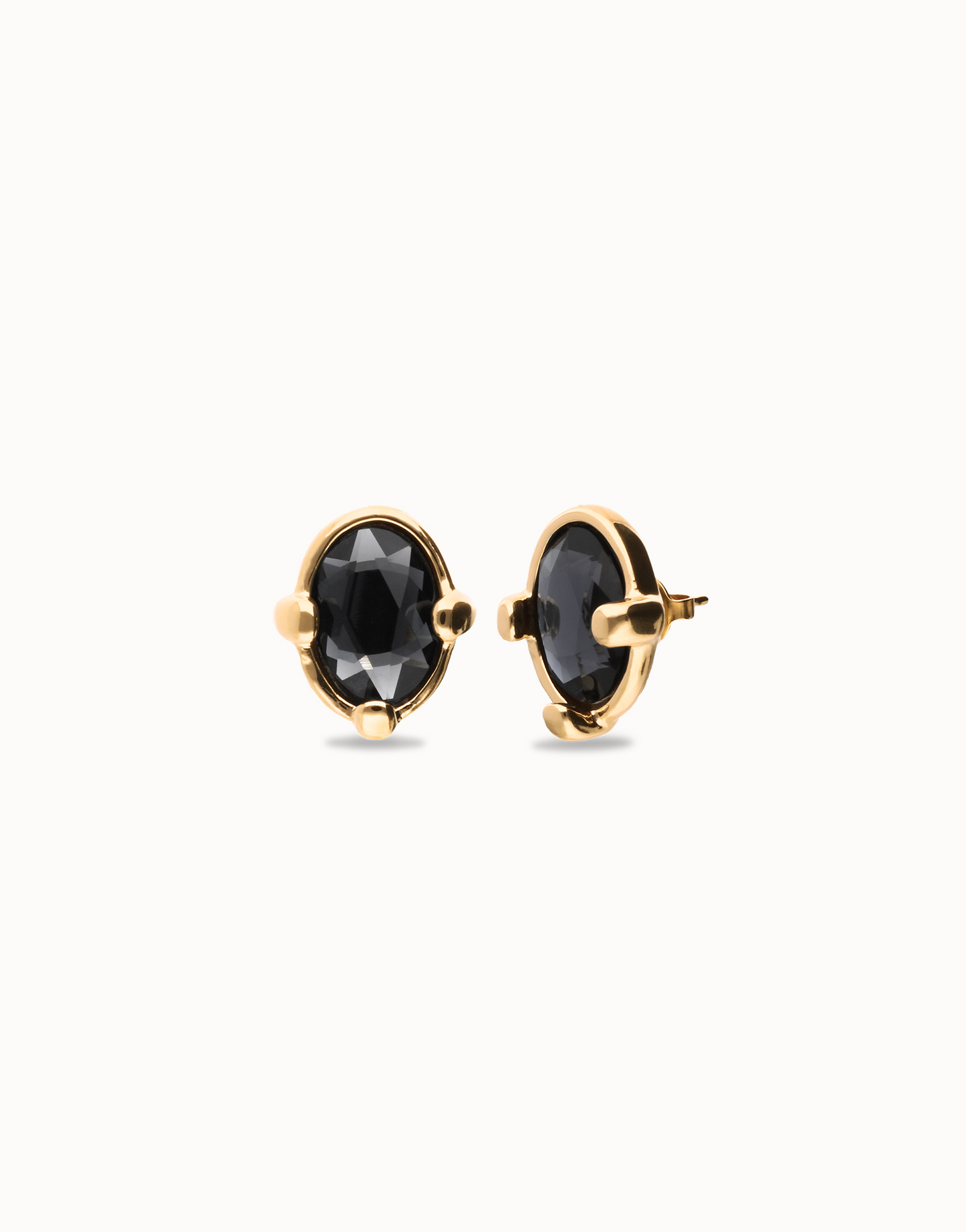 UNO DE 50 Studs with black oval faceted crystals