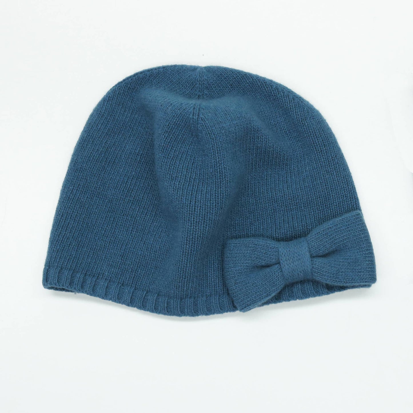 Cashmere beanie with bow