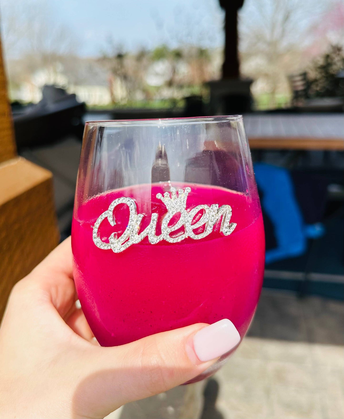Queen Jeweled Stemless Wine Glass