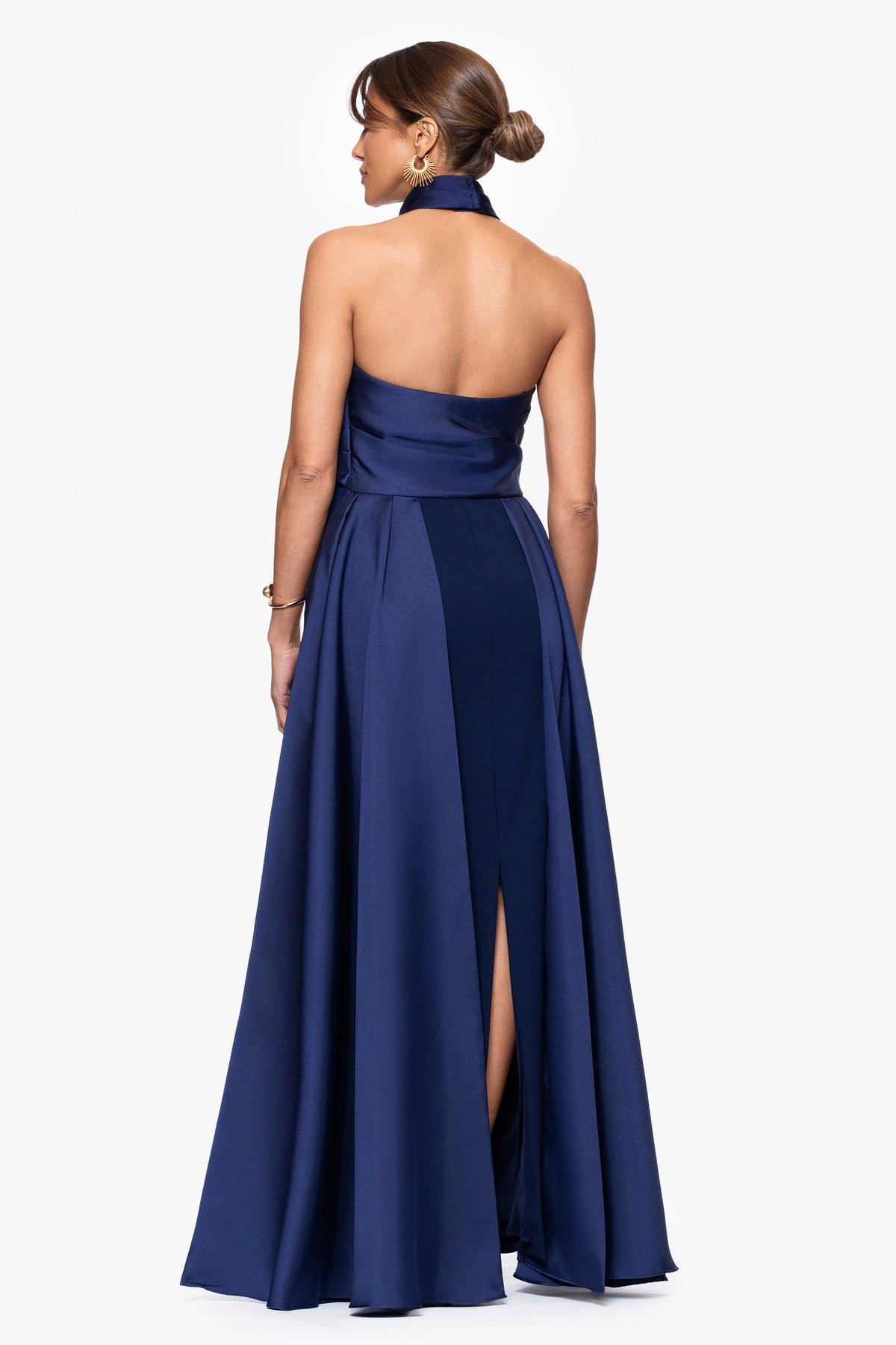 Betsy & Adam Dina Scuba Crepe Twist Halter Neck Floor Length Gown