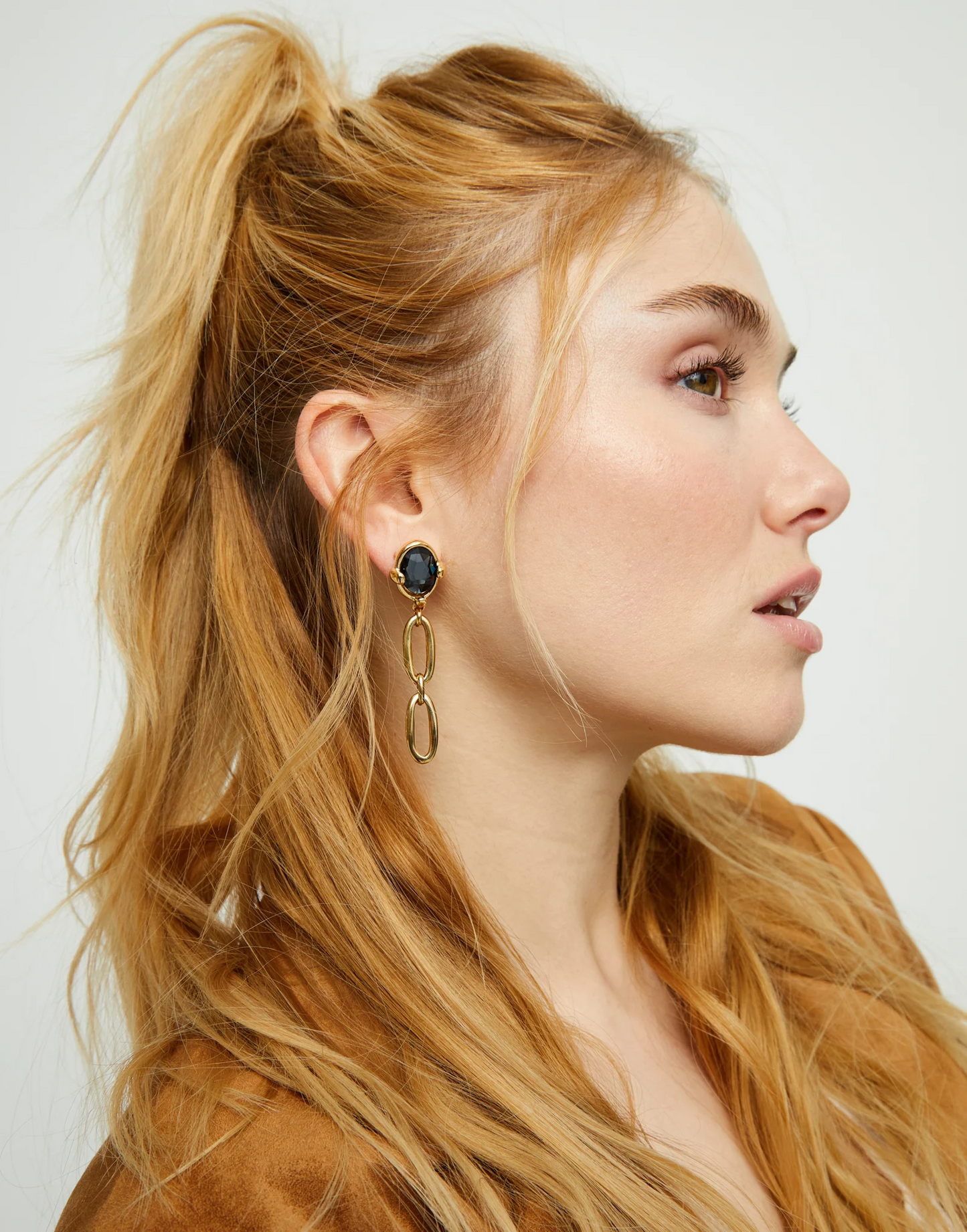 UNO DE 50 Drop earrings with faceted black crystal and links