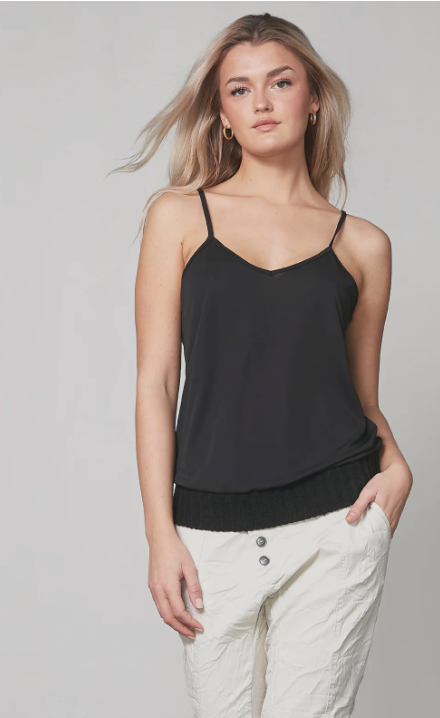 Yade Top Strap