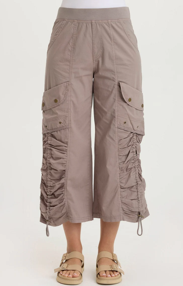 XCVI Muldoon Poplin Ruched Wide-Leg Crop Pant