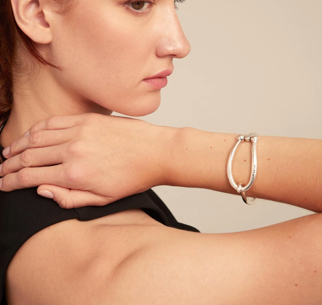 UNO DE 50 Teen Silver Bangle bracelet with large link