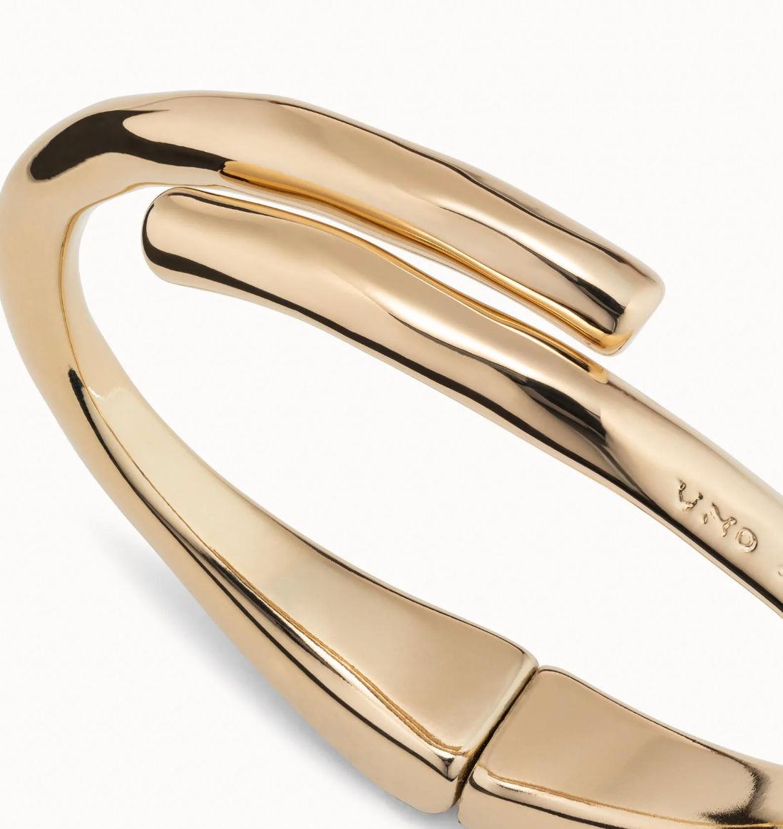UNO DE 50 Meeting Point Gold Tubular shaped bangle bracelet