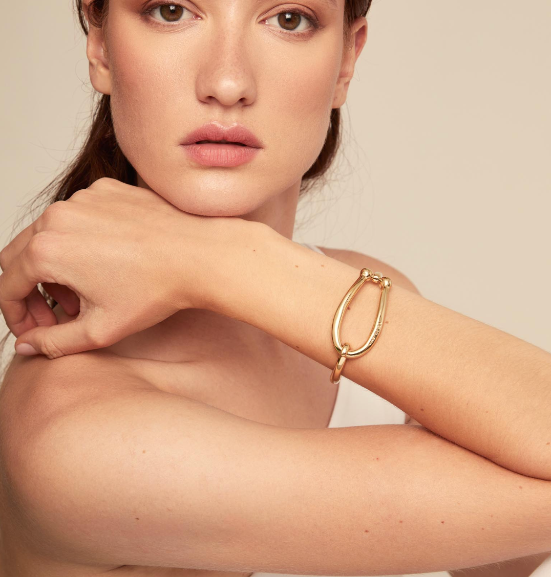 UNO DE 50 Teen Gold Bangle bracelet with large link