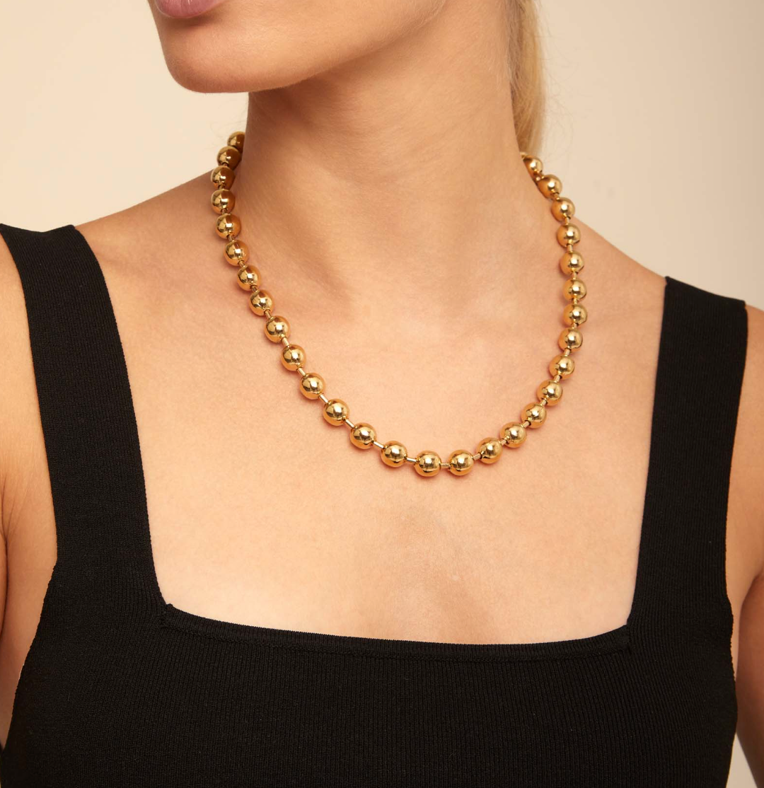 UNO DE 50 Snowflake Gold Short beaded necklace with padlock
