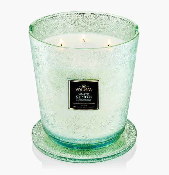 VOLUSPA White Cypress 5 Wick Hearth Candle