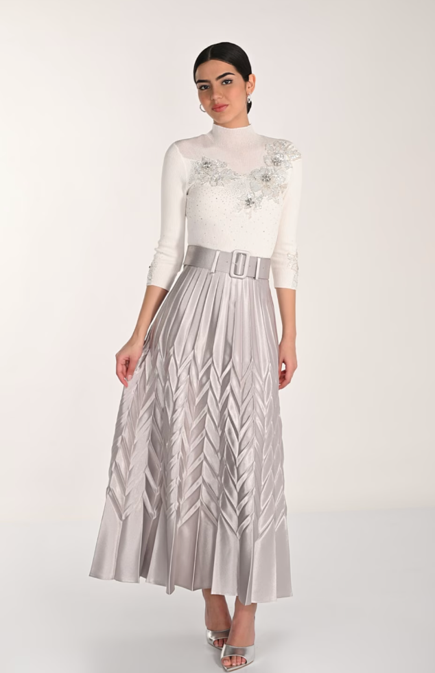 Frank Lyman Elegant Chevron Pleated Skirt