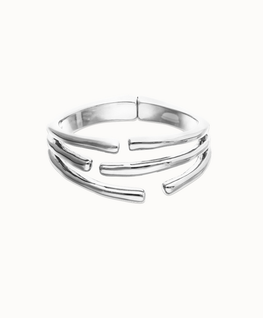 UNO de 50 Bangle bracelet with multiple intertwined organic shapes