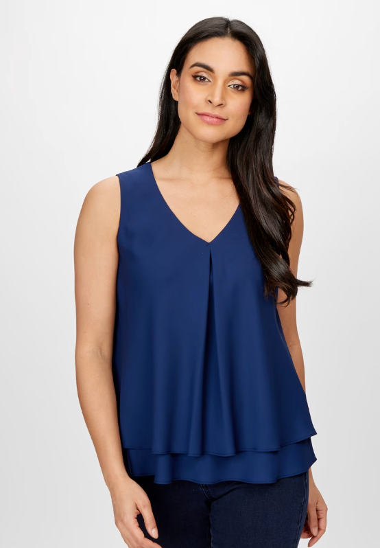 Frank Lyman Casual V-neck Pullover Style